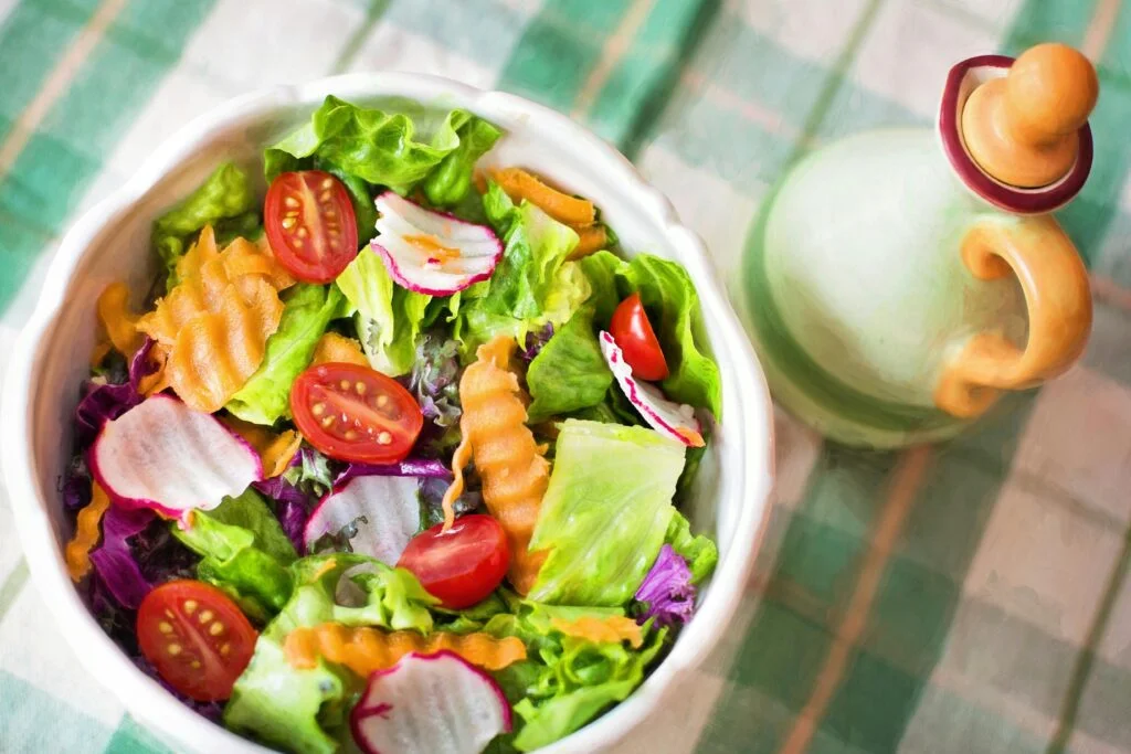 Ensalada fresca vegana