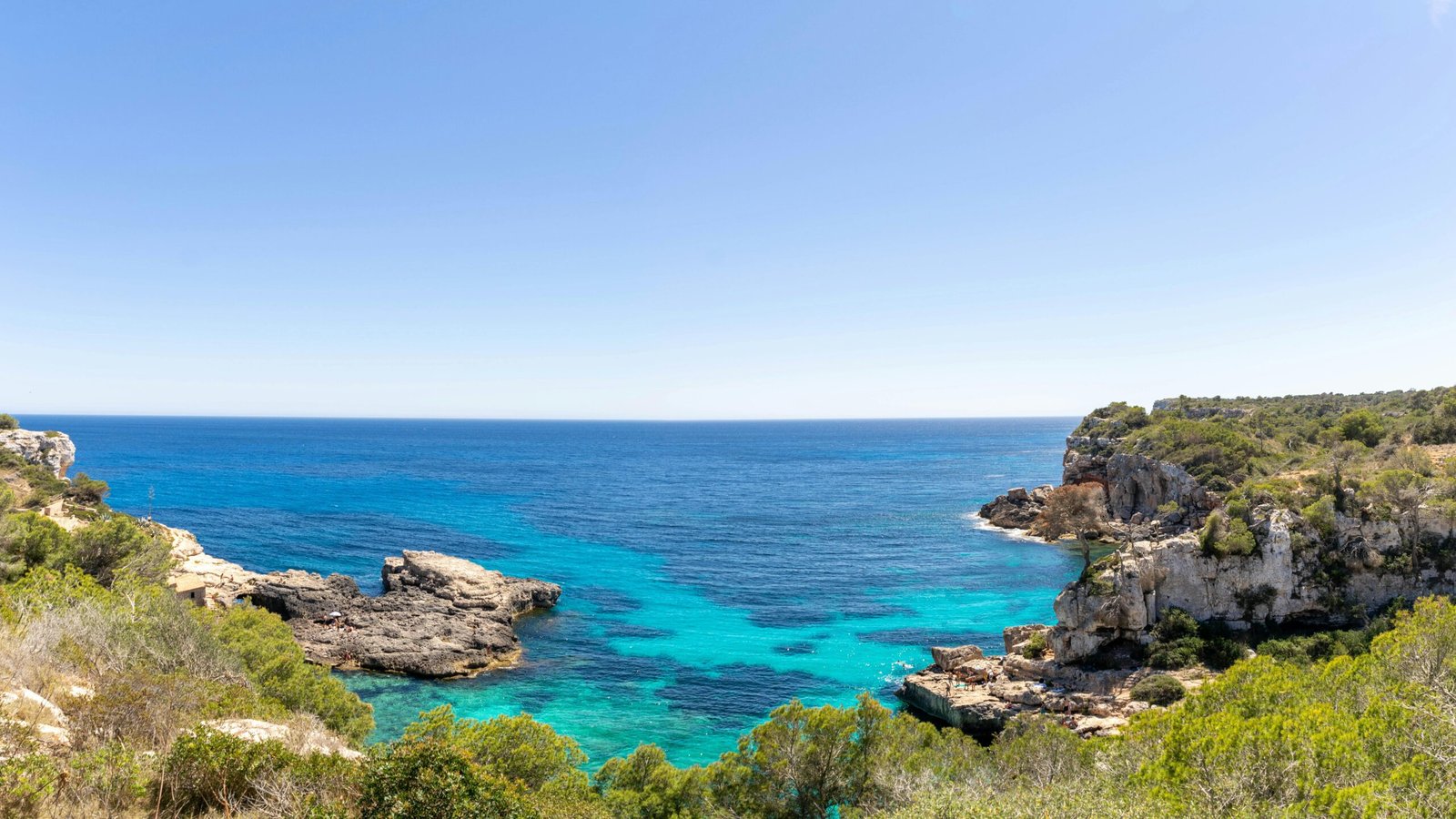 Sant-Antoni-de-Portmany-Palma-de-Mallorca