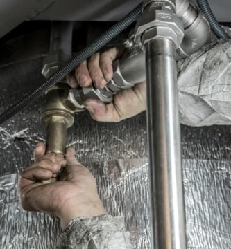 Sistema de fontanería para furgonetas camper